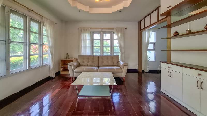 Baan Tan Fah, Chiang Mai, Nong Kwai, Hang Dong, Chiang Mai, 4 Bedrooms, 400 sqm, Single Detached House For Rent, by Elijah Ridgley, 500457578 - DDproperty.com