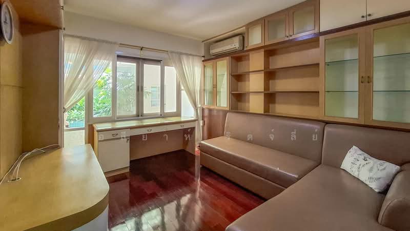 Baan Tan Fah, Chiang Mai, Nong Kwai, Hang Dong, Chiang Mai, 4 Bedrooms, 400 sqm, Single Detached House For Rent, by Elijah Ridgley, 500457578 - DDproperty.com