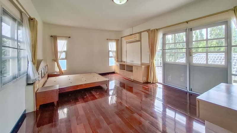 Baan Tan Fah, Chiang Mai, Nong Kwai, Hang Dong, Chiang Mai, 4 Bedrooms, 400 sqm, Single Detached House For Rent, by Elijah Ridgley, 500457578 - DDproperty.com