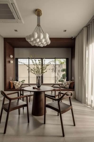 Grand Bangkok Boulevard Krungthepkritha, Bangkok, Srinakarin-Romklao Road, Khlong Sam Prawet, Lat Krabang, Bangkok, 3 Bedrooms, 447 sqm, Single Detached House For Rent, by Jakree Buajatturat, 500457637 - DDproperty.com