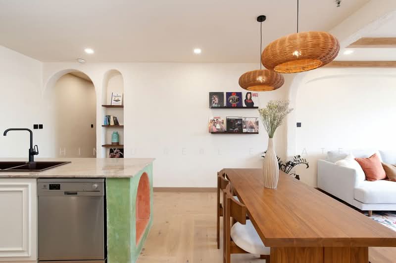 Sukhumvit City Resort, Bangkok, 51 Soi Sukhumvit 11, Khlongtoei Nua, Watthana, Bangkok, 2 Bedrooms, 87 sqm, Condo For Sale, by Shinyu Real Estate, 500457642 - DDproperty.com
