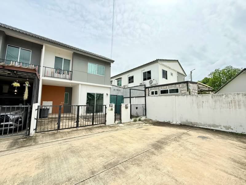 Baan Pruksa 112 Klongbangpai Station-Bangyai : บ้านพฤกษา 112 สถานีรถไฟฟ้าคลองบางไผ่-บางใหญ่, นนทบุรี, ถนนจันทร์ทองเอี่ยม, บางแม่นาง, บางใหญ่, นนทบุรี, 90 ตร.ม., ทาวน์เฮ้าส์ ขาย, โดย กรณวัสส์ กัณฑวัสส์วงส์, 500457646 - DDproperty.com