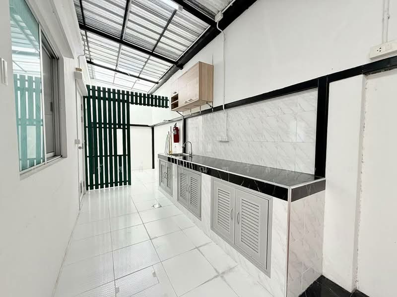 Baan Pruksa 112 Klongbangpai Station-Bangyai : บ้านพฤกษา 112 สถานีรถไฟฟ้าคลองบางไผ่-บางใหญ่, นนทบุรี, ถนนจันทร์ทองเอี่ยม, บางแม่นาง, บางใหญ่, นนทบุรี, 90 ตร.ม., ทาวน์เฮ้าส์ ขาย, โดย กรณวัสส์ กัณฑวัสส์วงส์, 500457646 - DDproperty.com