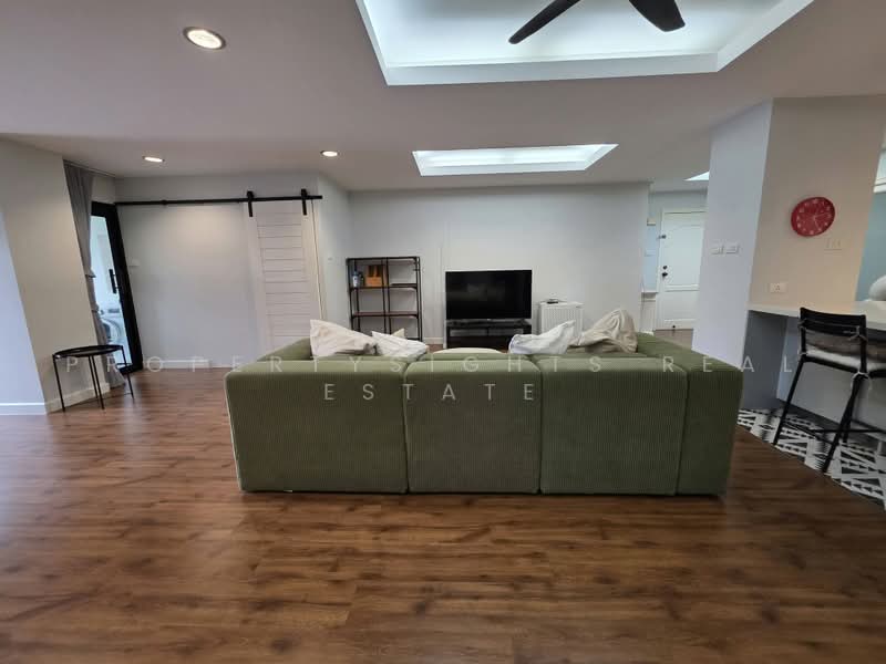 Beverly Hill Mansion Sukhumvit 63, Bangkok, Sukhumvit Road, Phra Kanong Nua, Watthana, Bangkok, 2 Bedrooms, 135 sqm, Condo For Rent, by PROPERTYSIGHTS REAL ESTATE, 500457653 - DDproperty.com
