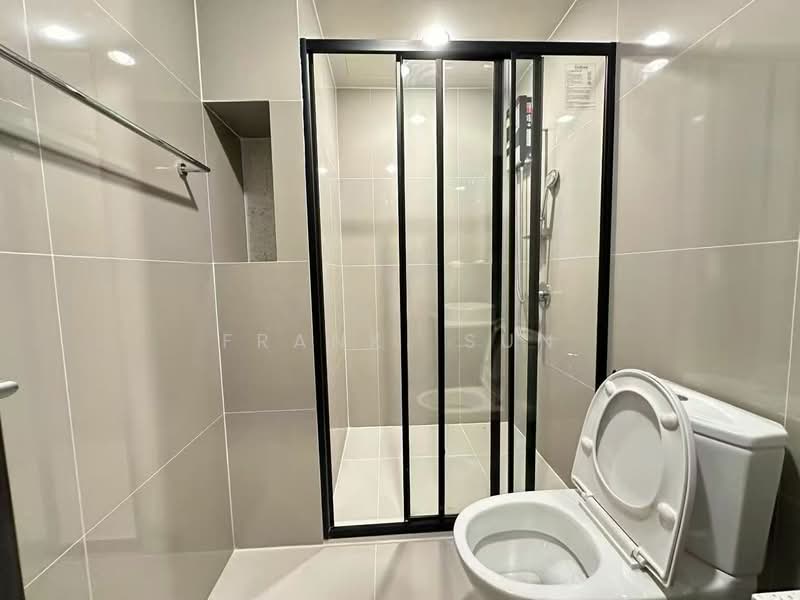 XT Huaikhwang, Bangkok, 244 Ratchadaphisek Road, Huai Khwang, Bangkok, 2 Bedrooms, 53 sqm, Condo For Rent, by Frank. Sun, 500457657 - DDproperty.com