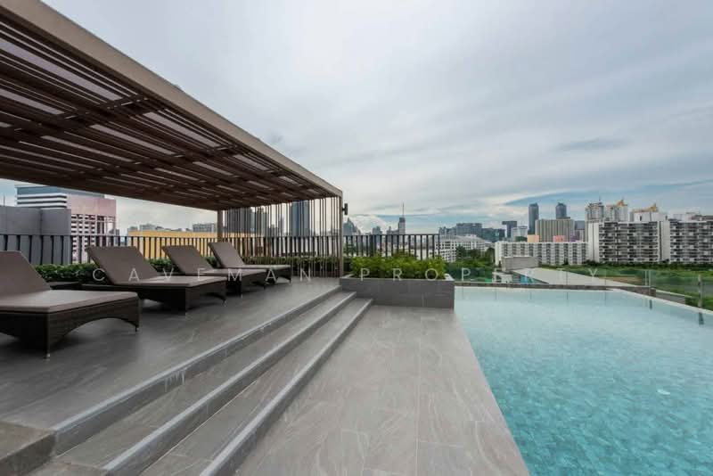 Lloyd Soonvijai-Thonglor, Bangkok, Soi Phetchaburi 47, Phetchaburi Road, Bang Kapi, Huai Khwang, Bangkok, 2 Bedrooms, 62 sqm, Condo For Rent, by Caveman Property, 500457663 - DDproperty.com
