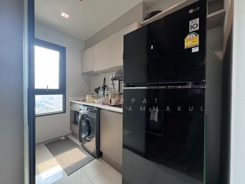 Life Sathorn Sierra, Bangkok, Ratchaphruek Rd, Talat Plu, Thon Buri, Bangkok, 2 Bedrooms, 35 sqm, Condo For Rent, by Kitnipat Boonyadhammakul, 500457667 - DDproperty.com