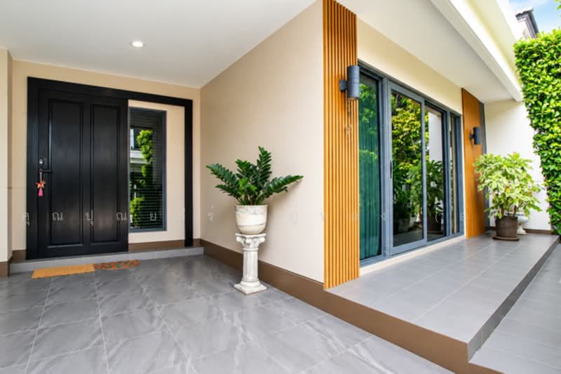 Centro Onnut-Suvarnabhumi, Samut Prakan, Soi Gingkaew 37, Rachathewa, Bang Plee, Samut Prakan, 4 Bedrooms, 256 sqm, Single Detached House For Sale, by คุณปุณยวีร์ ภู่ทอง (อ้อ), 500457672 - DDproperty.com