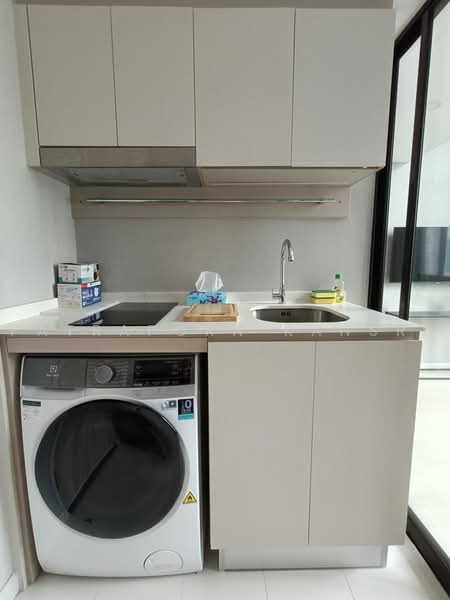Knightsbridge Prime Sathorn, Bangkok, 599 Naradhiwas Rajanagarindra Road, Thung Maha Mek, Sathon, Bangkok, 1 Bedroom, 37 sqm, Condo For Rent, by Patraporn Kansri, 500457676 - DDproperty.com