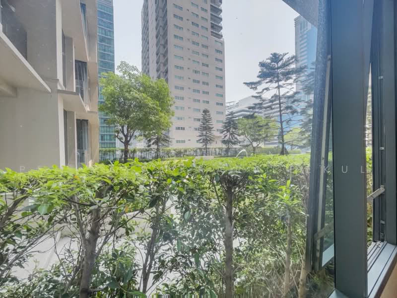 The Esse Asoke, Bangkok, 333 Soi Sukhumvit 21, Sukhumvit Road, Khlongtoei Nua, Watthana, Bangkok, 1 Bedroom, 37 sqm, Condo For Sale, by Pemika Aukkaraleekul, 500457684 - DDproperty.com