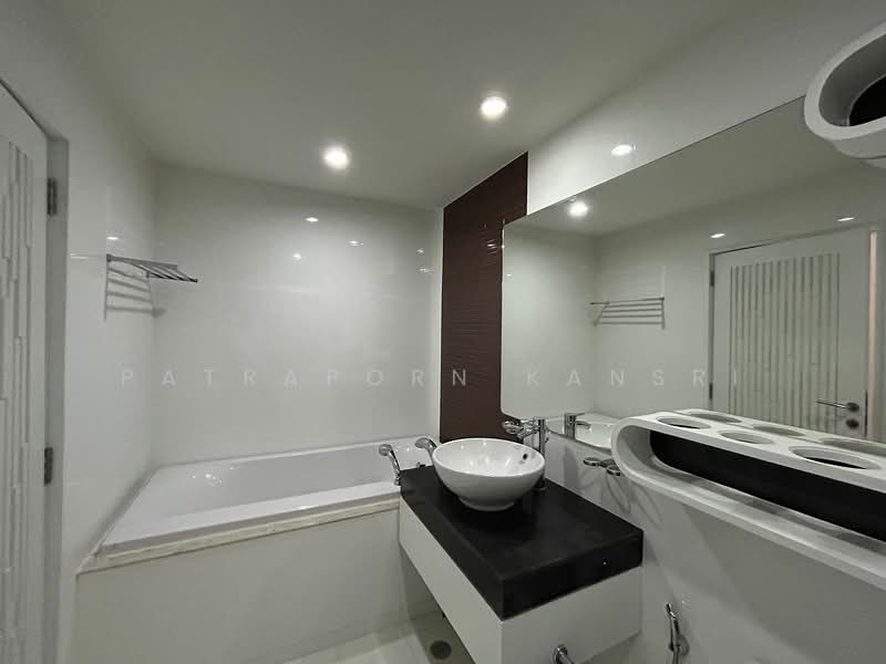 The Star Estate @ Narathiwas : เดอะ สตาร์ เอสเตท แอท นราธิวาสราชนครินทร์, กรุงเทพ, 188 นราธิวาสราชนครินทร์, ช่องนนทรี, ยานนาวา, กรุงเทพ, 110 ตร.ม., คอนโด ให้เช่า, โดย Patraporn Kansri, 500457691 - DDproperty.com