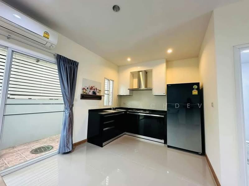 Villette City Pattanakarn 38 : วิลเลต ซิตี้ พัฒนาการ 38, กรุงเทพ, ถนนพัฒนาการ, ประเวศ, กรุงเทพ, 160 ตร.ม., ทาวน์เฮ้าส์ ให้เช่า, โดย Sunitra Sachdev, 500457705 - DDproperty.com