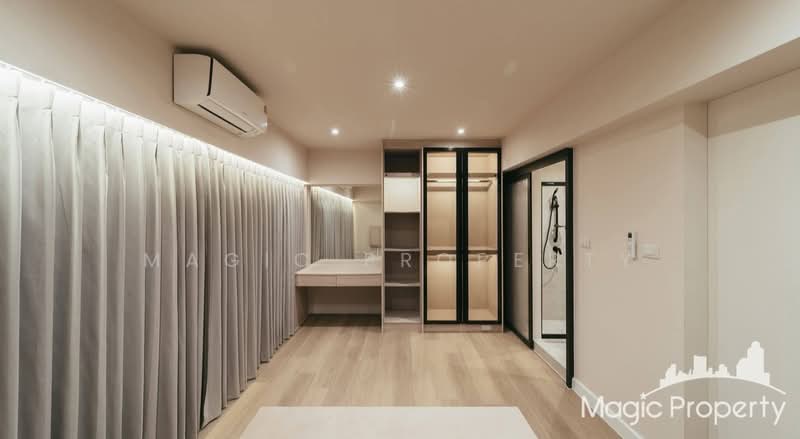 Regent 71 Place, Bangkok, Phra Kanong Nua, Watthana, Bangkok, 5 Bedrooms, 350 sqm, Townhouse For Rent, by Magic Property, 500457725 - DDproperty.com