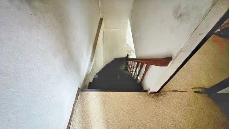 Baan Rin Thong Lamlukka, Pathum Thani, Khu Khot, Lam Luk Ka, Pathum Thani, 2 Bedrooms, 80 sqm, Townhouse For Sale, by คุณ อนาคต ( อนาคต ), 500457742 - DDproperty.com