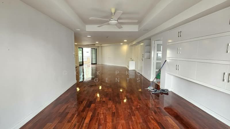 Cosmo Villa (คอสโม่ วิลล่า), กรุงเทพ, 33 ซอยสุขุมวิท 12 ถนนสุขุมวิท แขวง/เขตคลองเตย กทม., คลองเตย, กรุงเทพ, 250 ตร.ม., คอนโด ให้เช่า, โดย BANGKOK PROPERTY AGENTS, 500457743 - DDproperty.com