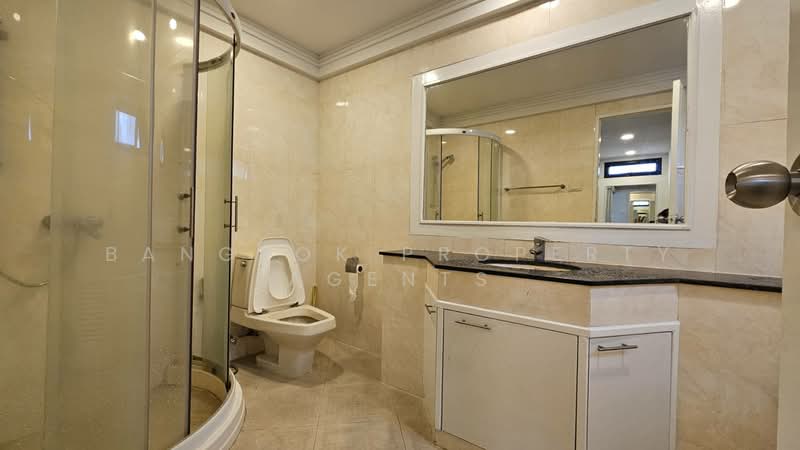 Cosmo Villa (คอสโม่ วิลล่า), กรุงเทพ, 33 ซอยสุขุมวิท 12 ถนนสุขุมวิท แขวง/เขตคลองเตย กทม., คลองเตย, กรุงเทพ, 250 ตร.ม., คอนโด ให้เช่า, โดย BANGKOK PROPERTY AGENTS, 500457743 - DDproperty.com