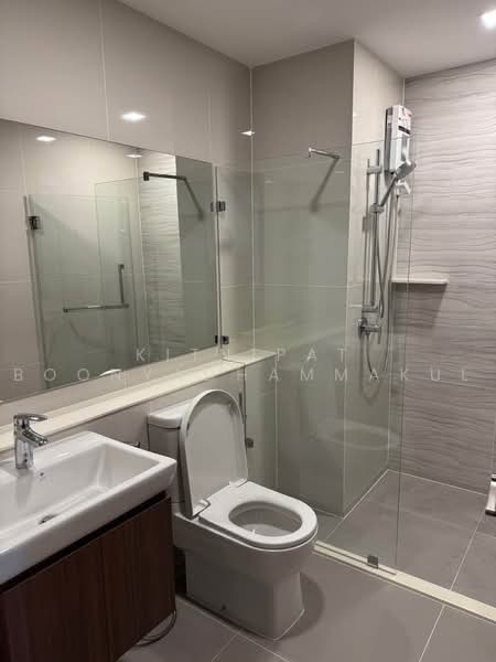 Life Phahon-Ladprao, Bangkok, 996 Phahonyothin Road, Jom Phon, Chatuchak, Bangkok, 1 Bedroom, 35 sqm, Condo For Rent, by Kitnipat Boonyadhammakul, 500457752 - DDproperty.com