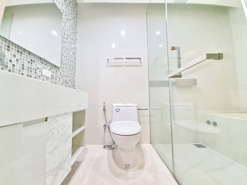 The Room Sukhumvit 21, Bangkok, Asok Montri Rd, Khlongtoei Nua, Watthana, Bangkok, 1 Bedroom, 49 sqm, Condo For Rent, by Noppawan Ruangdech, 500457788 - DDproperty.com