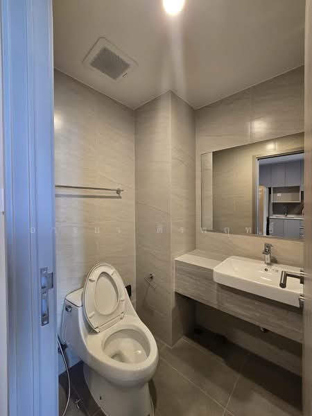 THE CROWN Residences, Bangkok, Rama 4 Road, Thung Maha Mek, Sathon, Bangkok, 1 Bedroom, 28 sqm, Condo For Rent, by อารยา ติรพฤทธิ์, 500457791 - DDproperty.com