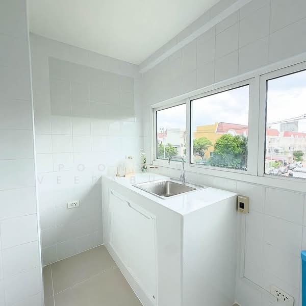 Metro Park Sathorn, Bangkok, Kanlapaphruek Road, Bang Wa, Phasi Charoen, Bangkok, 1 Bedroom, 41 sqm, Condo For Sale, by Poonyaporn Veerabulyarit, 500457813 - DDproperty.com