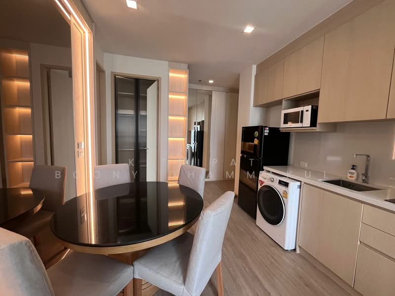 Noble State 39, Bangkok, 35 Soi Sukhumvit 39, Khlong Tan Nua, Watthana, Bangkok, 2 Bedrooms, 60 sqm, Condo For Rent, by Kitnipat Boonyadhammakul, 500457815 - DDproperty.com