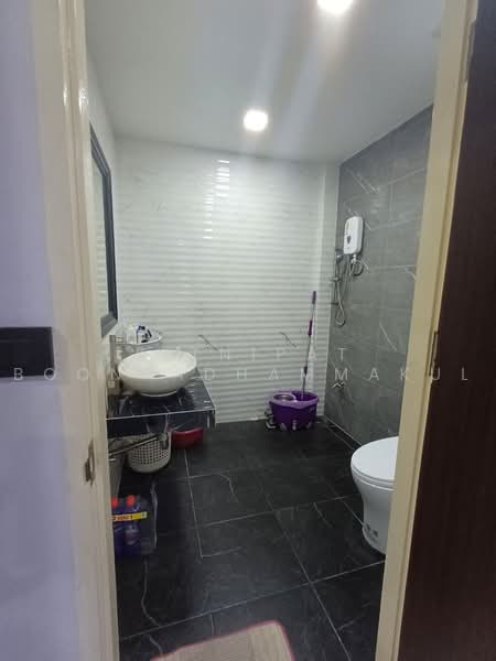 4-BR House, Bangkok, Dok Mai, Prawet, Bangkok, 4 Bedrooms, 382 sqm, Single Detached House For Rent, by Kitnipat Boonyadhammakul, 500457824 - DDproperty.com