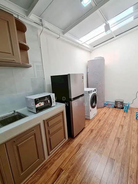 Townhome for rent near Meechok Plaza, Chiang Mai Rental Price: 22,000THB/month Property ID: No.5H556, Chiang Mai, San Phi Sua, Muang Chiang Mai, Chiang Mai, 2 Bedrooms, 110 sqm, Townhouse For Rent, by Baandeedee Chiangmai, 500457825 - DDproperty.com