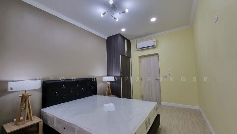 President Park Sukhumvit 24, Bangkok, 99 Sukhumvit 24 Alley, Khlongtoei Nua, Watthana, Bangkok, 2 Bedrooms, 80 sqm, Condo For Rent, by Sompob Buaparungsri, 500457839 - DDproperty.com