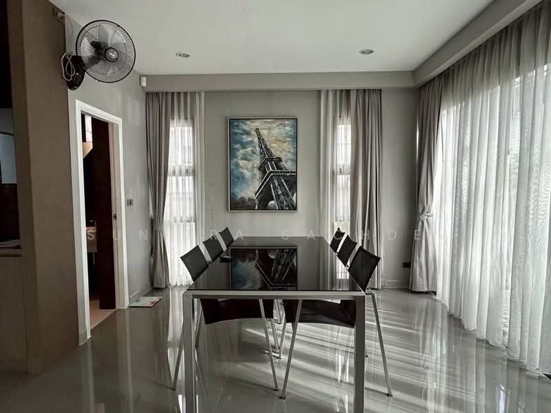 Baan Lumpini Suanluang Rama 9 Phase 2, Bangkok, Chaloem Phrakiat Rama 9 Road, Prawet, Bangkok, 5 Bedrooms, 310 sqm, Single Detached House For Rent, by Sunitra Sachdev, 500457840 - DDproperty.com