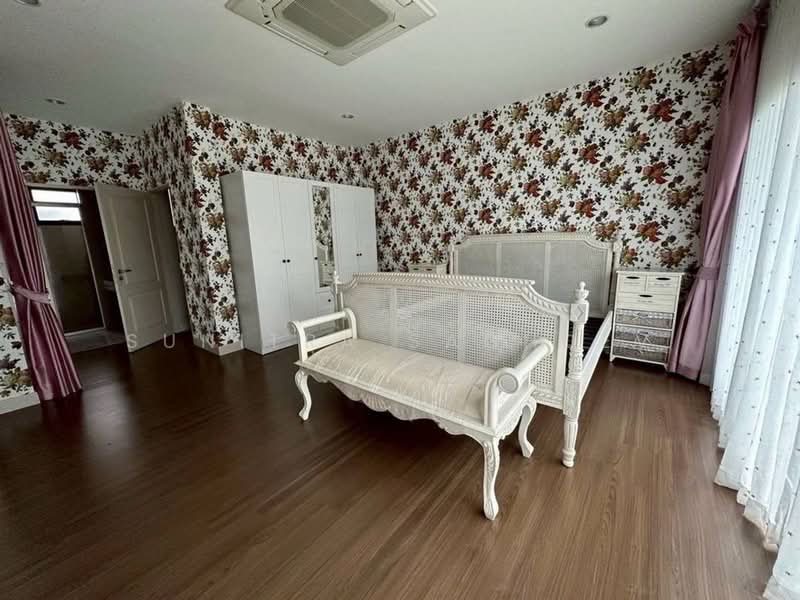 Baan Lumpini Suanluang Rama 9 Phase 2, Bangkok, Chaloem Phrakiat Rama 9 Road, Prawet, Bangkok, 5 Bedrooms, 310 sqm, Single Detached House For Rent, by Sunitra Sachdev, 500457840 - DDproperty.com