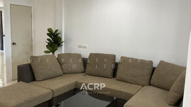 Townhouse/Home-office for rent in Sukhumvit 26. close to BTS Promphong. Pet friendly house, Bangkok, Khong Tan, Khlong Toei, Bangkok, 3 Bedrooms, 200 sqm, Townhouse For Rent, by Acute Realty Partner Co.,Ltd., 500457871 - DDproperty.com