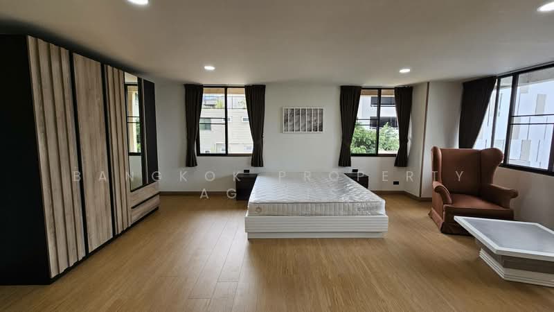 Tongtip Mansion, Bangkok, Soi Sukhumvit 47, Khlong Tan Nua, Watthana, Bangkok, 3 Bedrooms, 251 sqm, Condo For Rent, by BANGKOK PROPERTY AGENTS, 500457873 - DDproperty.com
