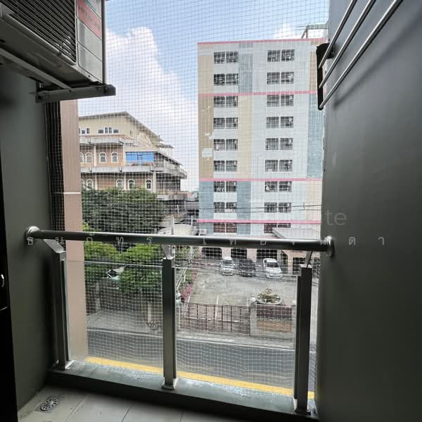 Chateau In Town Pinklao-Siriraj, Bangkok, Bang Yi Khan, Bang Phlat, Bangkok, 1 Bedroom, 29 sqm, Condo For Rent, by ธนภัทร ไทยจินดา, 500457943 - DDproperty.com