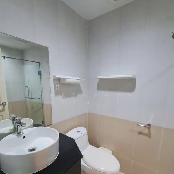 Sukhumvit Living Town, Bangkok, 299 Sukhumvit 21 Road, Khlongtoei Nua, Watthana, Bangkok, 1 Bedroom, 57 sqm, Condo For Sale, by Chatuphon Mochida, 500457971 - DDproperty.com