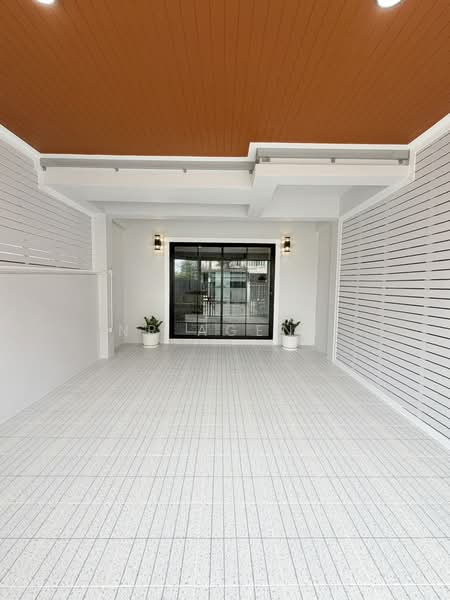 Por. Pasuk Nives, Nonthaburi, Phimonrat, Bang Bua Thong, Nonthaburi, 2 Bedrooms, 99 sqm, Townhouse For Sale, by NR AGENT, 500458006 - DDproperty.com