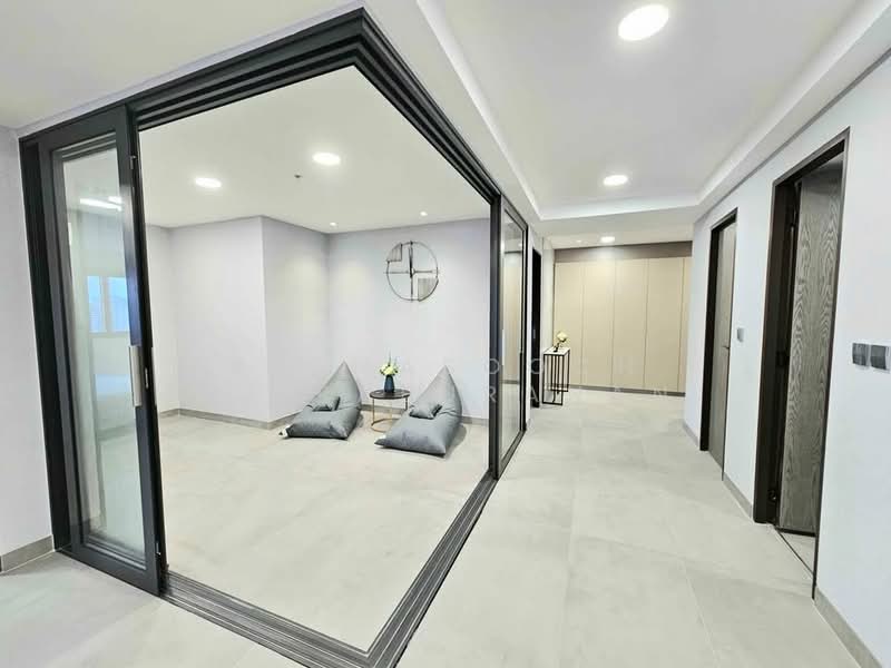 The Waterford Diamond Tower Sukhumvit, Bangkok, 758/18 Soi Sukhumvit 30/1, Sukhumvit Road, Khlong Toei, Bangkok, 3 Bedrooms, 147 sqm, Condo For Sale, by Khemasooch Chiraburanan, 500458017 - DDproperty.com