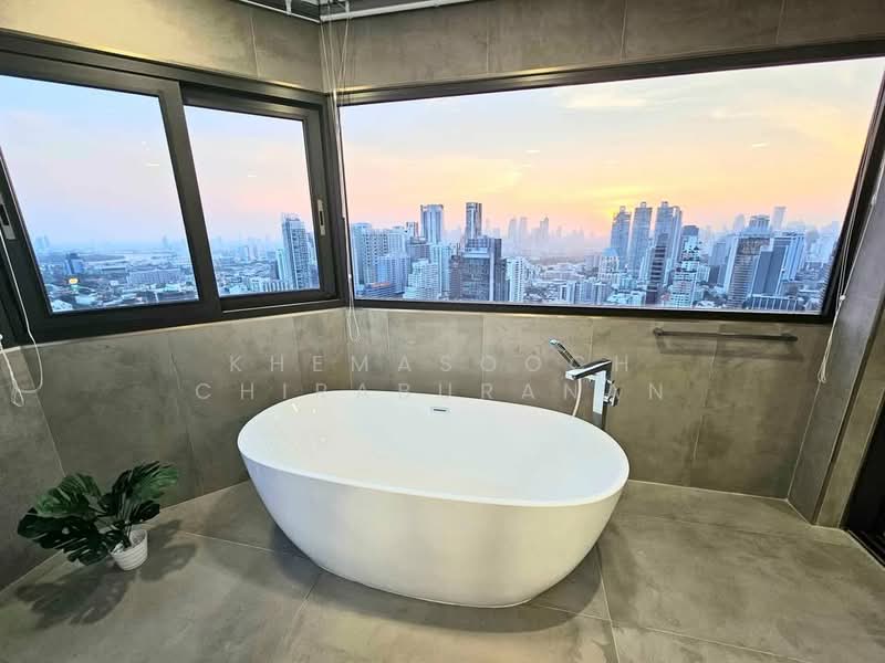 The Waterford Diamond Tower สุขุมวิท (เดอะวอเตอร์ฟอร์ด ไดมอน ทาวเวอร์ สุขุมวิท), กรุงเทพ, 758/18 ซอยสุขุมวิท 30/1 ถนนสุขุมวิท, คลองเตย, กรุงเทพ, 147 ตร.ม., คอนโด ขาย, โดย Khemasooch Chiraburanan, 500458017 - DDproperty.com