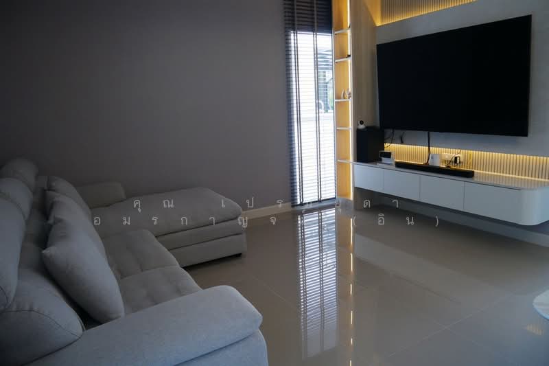 แกรนด์ พลีโน่ พระราม9-มอเตอร์เวย์ (Grande Pleno Rama 9-Motorway), Bangkok, ถนนพัฒนาชนบท4, Khlong Song Ton Nun, Lat Krabang, Bangkok, 4 Bedrooms, 180 sqm, Semi-Detached House (Twin House) For Sale, by คุณ เปรมยุดา อมรกาญจน์ (อิน), 500458026 - DDproperty.com