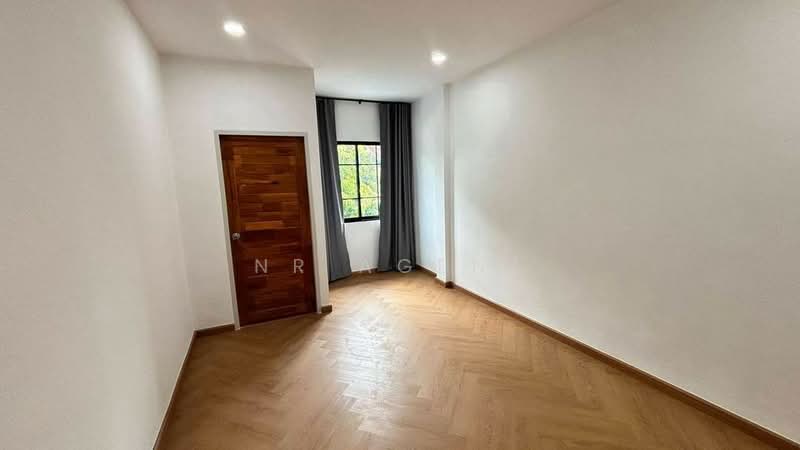Rattanawadi Village, Nonthaburi, Bang Bua Thong, Nonthaburi, 4 Bedrooms, 105 sqm, Townhouse For Sale, by NR AGENT, 500458059 - DDproperty.com