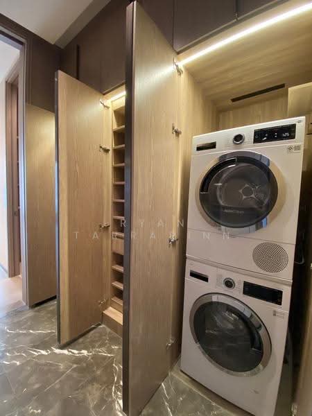 Scope Langsuan, Bangkok, Soi Lang Suan, Lumphini, Pathum Wan, Bangkok, 1 Bedroom, 85 sqm, Condo For Rent, by Ryan Tarrarinn, 500458064 - DDproperty.com
