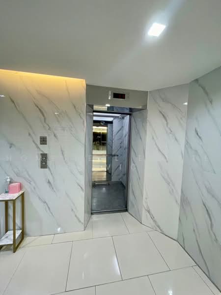 Le Premier 2, Bangkok, Soi Sukhumvit 59, Khlong Tan Nua, Watthana, Bangkok, 2 Bedrooms, 122 sqm, Condo For Sale, by HOME Real Estate Service, 500458069 - DDproperty.com