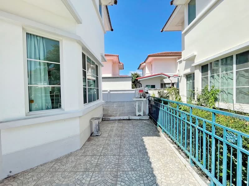 A house for rent near Big C Mae Hia, Chiang Mai Rental Price: 30,000 THB/month Property ID: No.8H013, Chiang Mai, Su Thep, Muang Chiang Mai, Chiang Mai, 3 Bedrooms, 220 sqm, Single Detached House For Rent, by Baandeedee Chiangmai, 500458091 - DDproperty.com