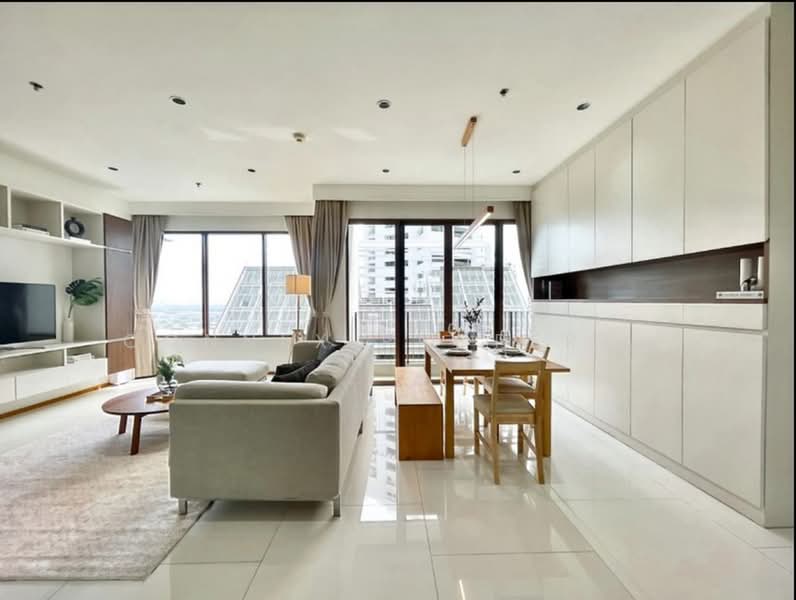 The Emporio Place, Bangkok, 93 Soi Sukhumvit 24, Sukhumvit Road, Khong Tan, Khlong Toei, Bangkok, 2 Bedrooms, 105 sqm, Condo For Rent, by Connex Property, 500458092 - DDproperty.com