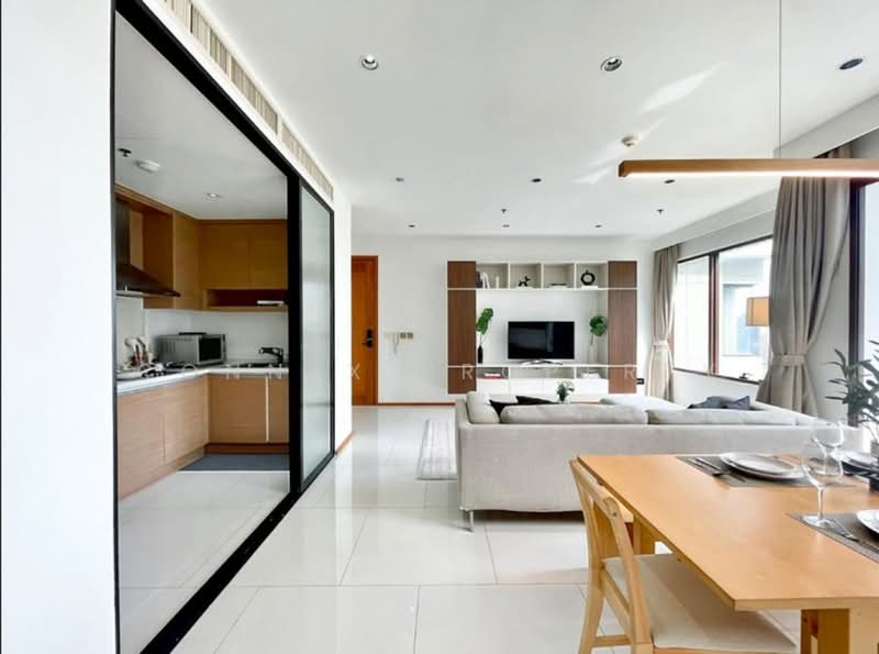 The Emporio Place, Bangkok, 93 Soi Sukhumvit 24, Sukhumvit Road, Khong Tan, Khlong Toei, Bangkok, 2 Bedrooms, 105 sqm, Condo For Rent, by Connex Property, 500458092 - DDproperty.com