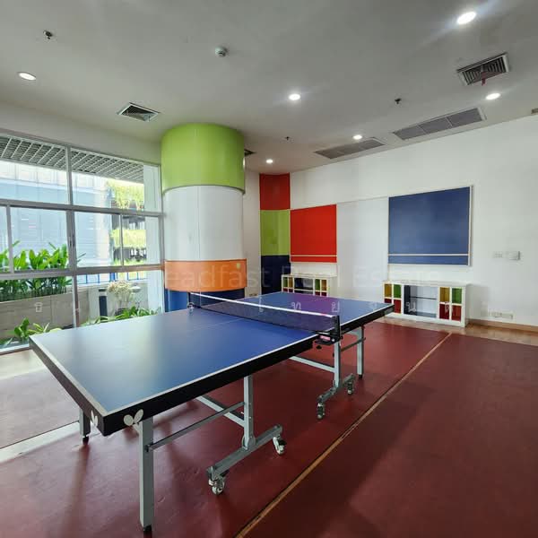 St Louis Grand Terrace, Bangkok, Soi Sathon 11 S Sathon Rd, Yan Nawa, Sathon, Bangkok, 1 Bedroom, 48 sqm, Condo For Rent, by ธนภัทร ไทยจินดา, 500458103 - DDproperty.com