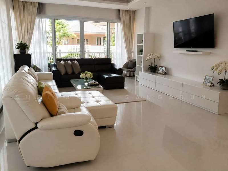 undefined, Chon Buri (Pattaya), Huai Yai, Bang Lamung (Pattaya), Chon Buri (Pattaya), 3 Bedrooms, 229 sqm, Single Detached House For Rent, by Supitsara Sangarun, 500458110 - DDproperty.com
