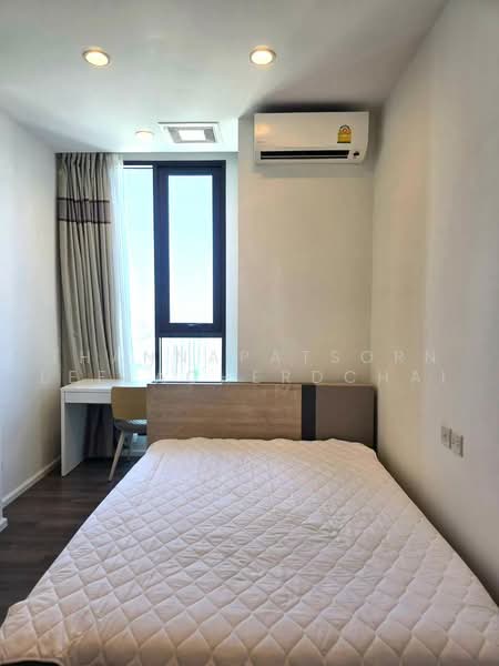 Whizdom Essence, Bangkok, 5 Piyabutr 1 Alley, Bang Chak, Phra Khanong, Bangkok, 1 Bedroom, 34 sqm, Condo For Rent, by Thannapatsorn Leelacherdchai, 500458124 - DDproperty.com