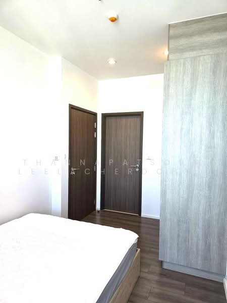 Whizdom Essence, Bangkok, 5 Piyabutr 1 Alley, Bang Chak, Phra Khanong, Bangkok, 1 Bedroom, 34 sqm, Condo For Rent, by Thannapatsorn Leelacherdchai, 500458124 - DDproperty.com