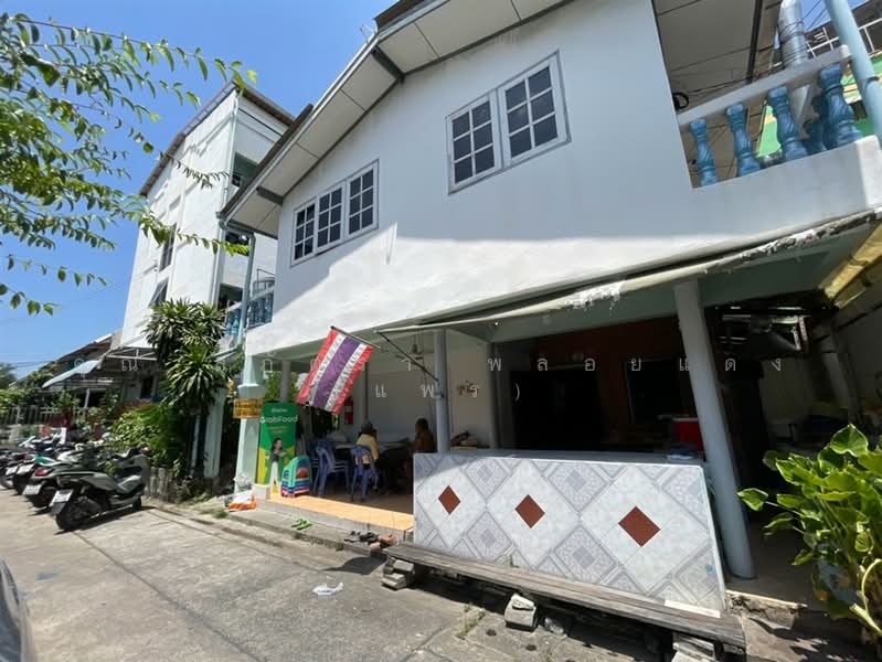 บ้าน + ห้องเช่า 2 ชั้น 59 ตร.ว. ซอยลาดพร้าว132 ถนนลาดพร้าว, Bangkok, ถนนลาดพร้าว, Khlong Chan, Bang Kapi, Bangkok, 5 Bedrooms, 180 sqm, Single Detached House For Sale, by คุณ สุภัตรา พลอยแดง (แพร), 500458127 - DDproperty.com