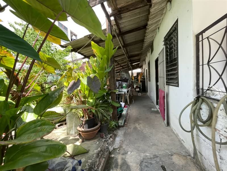บ้าน + ห้องเช่า 2 ชั้น 59 ตร.ว. ซอยลาดพร้าว132 ถนนลาดพร้าว, กรุงเทพ, ถนนลาดพร้าว, คลองจั่น, บางกะปิ, กรุงเทพ, 180 ตร.ม., บ้านเดี่ยว ขาย, โดย คุณ สุภัตรา พลอยแดง (แพร), 500458127 - DDproperty.com